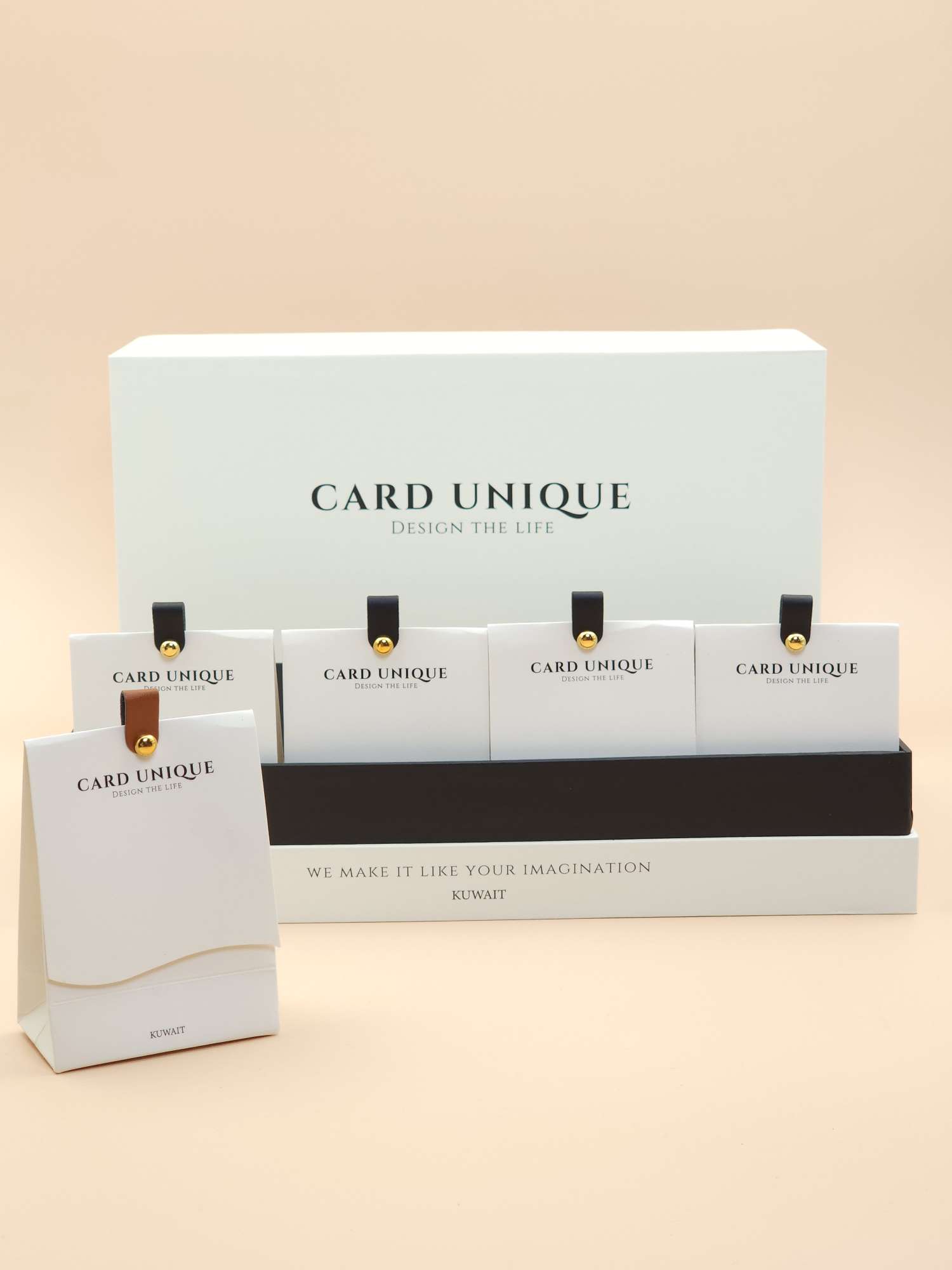 توزيعات 16 علبة مع بوكس بتصميم خاص خصيصا لكم